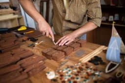 Memín Carpintería logo